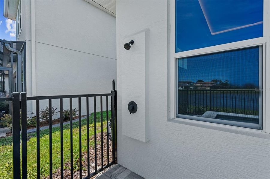 Exterior details and patio area of a home in , Palm Coast (Image 43).