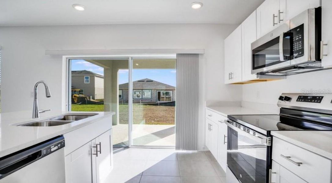 Furnished interior view inside a new home in Scenic Terrace, Lake Hamilton (Image 5). Furnished interior view inside a new home in Scenic Terrace, Lake Hamilton (Image 5).