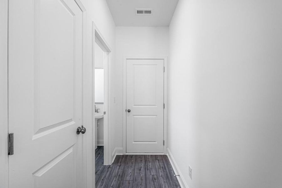 Image 28 of a home in Auburn Glen. Image 28 of a home in Auburn Glen.