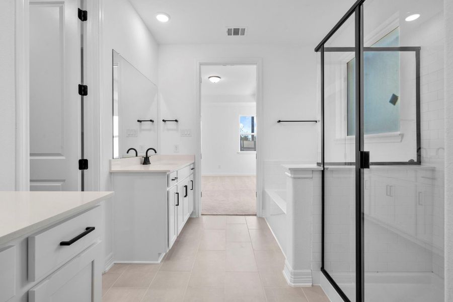 Note: Sample product photo. Actual exterior and interior selections may vary by homesite. Photo may be virtually staged Note: Sample product photo. Actual exterior and interior selections may vary by homesite. Photo may be virtually staged