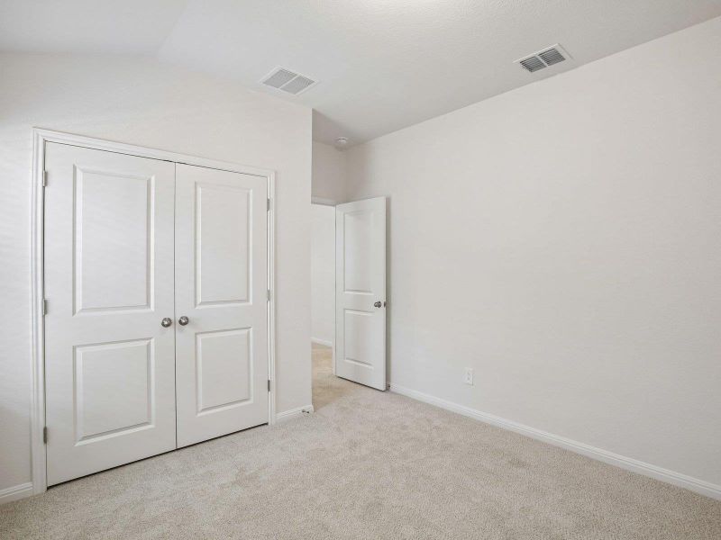 Spacious, unfurnished interior of a new home in , Georgetown (Image 19).