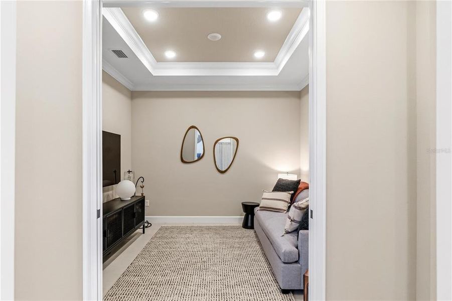 Furnished interior view inside a new home in , Lakewood Ranch (Image 27).