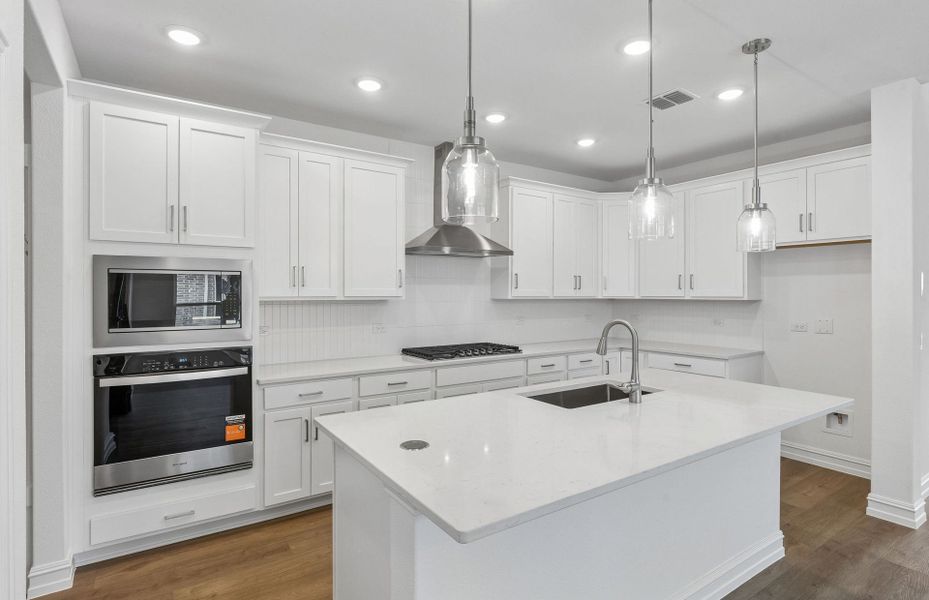 Furnished interior view inside a new home in Creekview Meadows, Pilot Point (Image 8).
