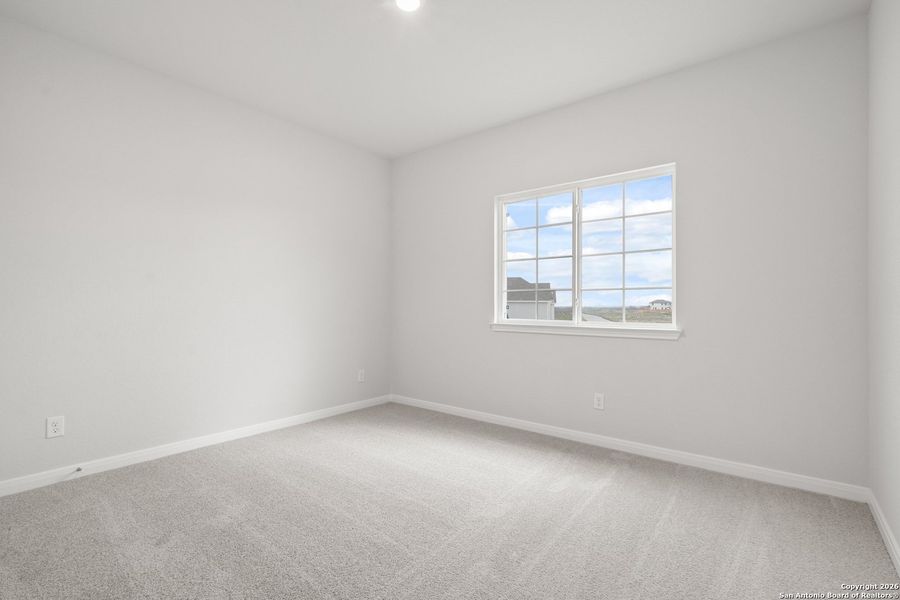 Spacious, unfurnished interior of a new home in Katzer Ranch, Converse (Image 10).