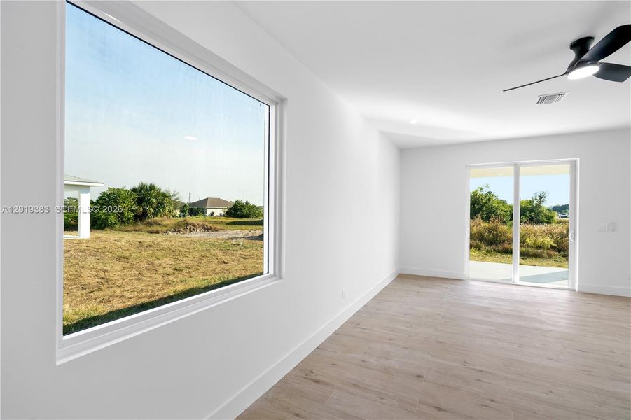 Spacious, unfurnished interior of a new home in , Lehigh Acres (Image 22). Spacious, unfurnished interior of a new home in , Lehigh Acres (Image 22).