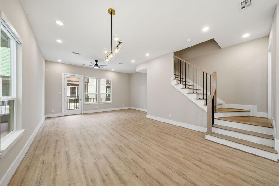 Spacious, unfurnished interior of a new home in , Houston (Image 26).
