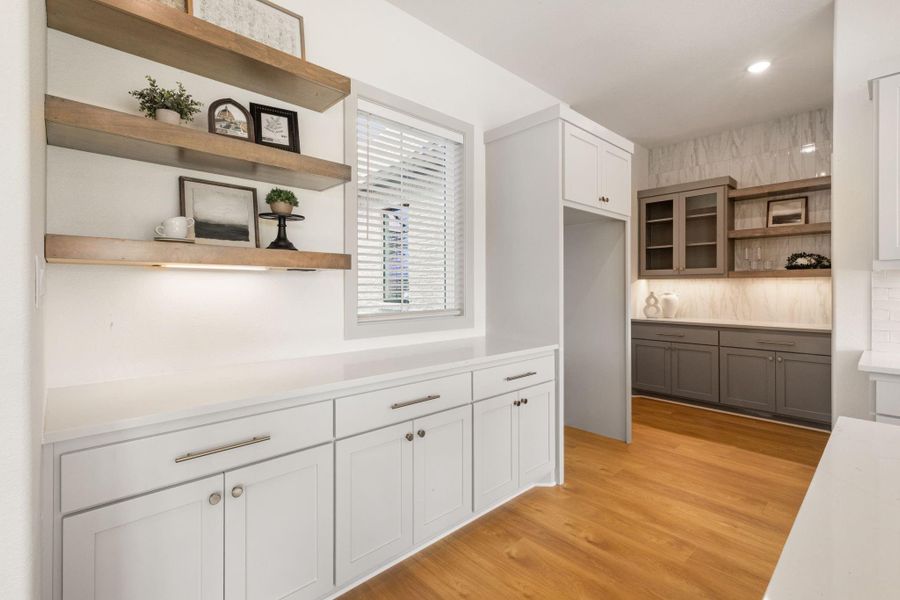 Furnished interior view inside a new home in , Bryan (Image 26).
