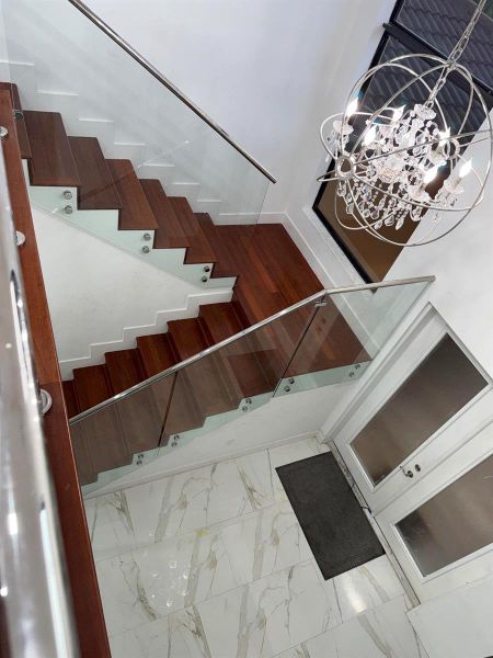 CHANDELIER 1641 CHANDELIER 1641