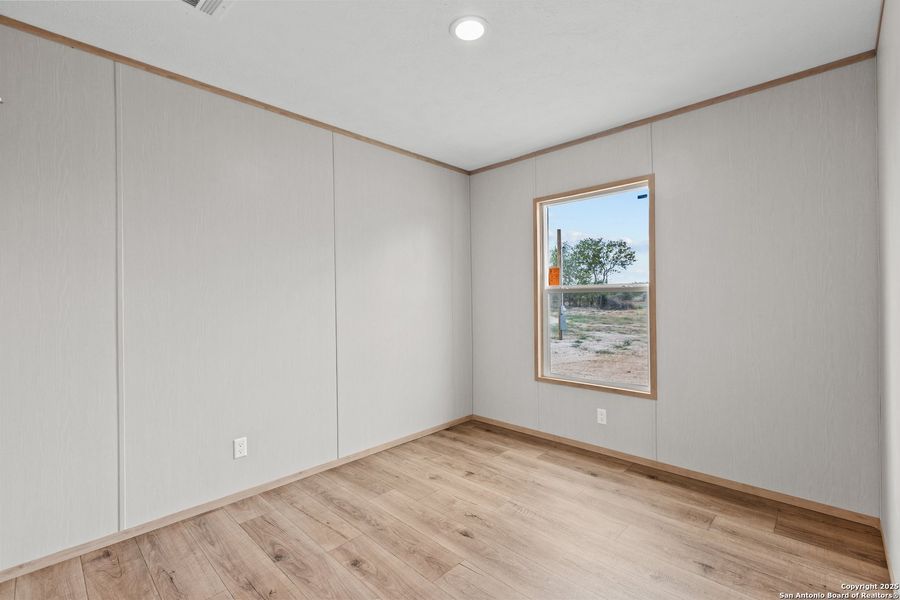 Spacious, unfurnished interior of a new home in , Somerset (Image 17).