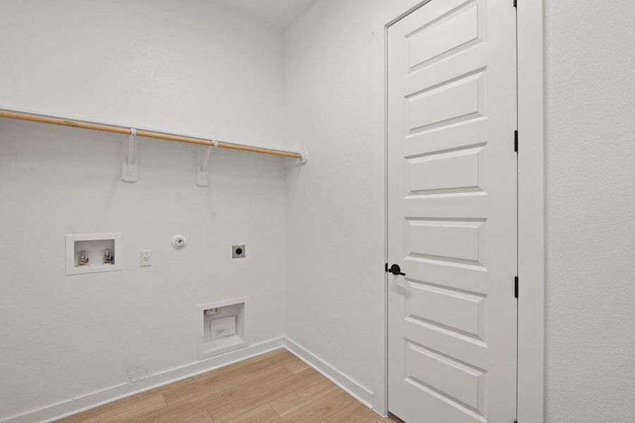 Spacious, unfurnished interior of a new home in Arbor Collection At Park Central, Georgetown (Image 25). Spacious, unfurnished interior of a new home in Arbor Collection At Park Central, Georgetown (Image 25).