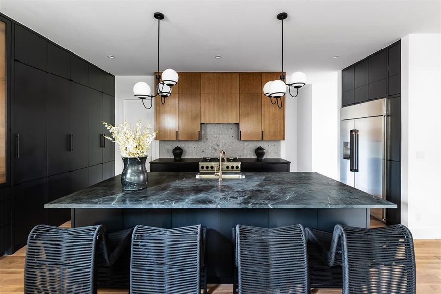 Furnished interior view inside a new home in , Dallas (Image 28). Furnished interior view inside a new home in , Dallas (Image 28).