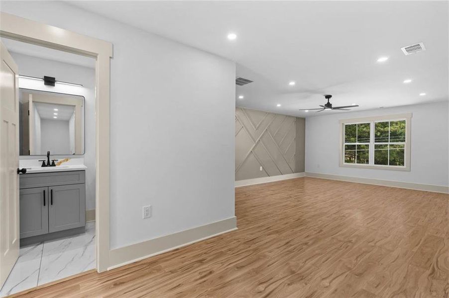 Spacious, unfurnished interior of a new home in , Powder Springs (Image 14). Spacious, unfurnished interior of a new home in , Powder Springs (Image 14).