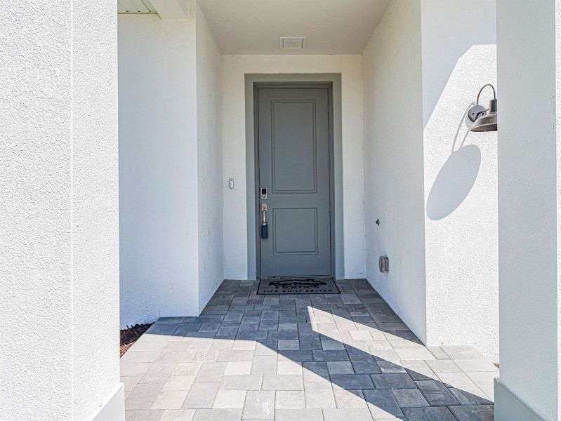 5637 Hampton Park Circle_Vero (4)