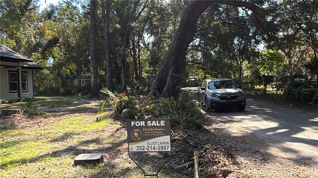 Image 21 of a home in .