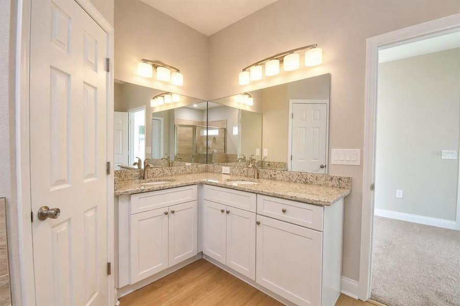 Furnished interior view inside a new home in , Winter Haven (Image 13).