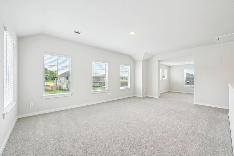 Spacious, unfurnished interior of a new home in , New Caney (Image 17).