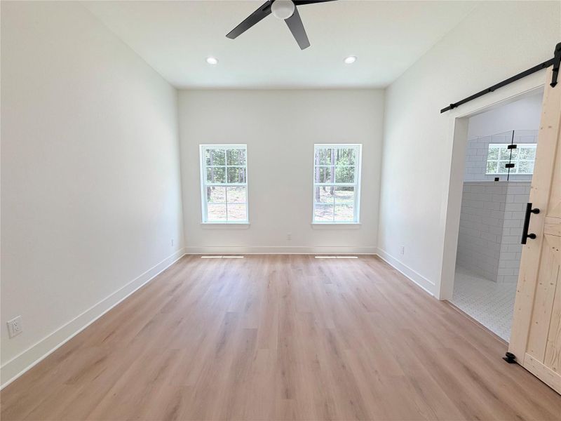 Spacious, unfurnished interior of a new home in , Woodville (Image 27). Spacious, unfurnished interior of a new home in , Woodville (Image 27).
