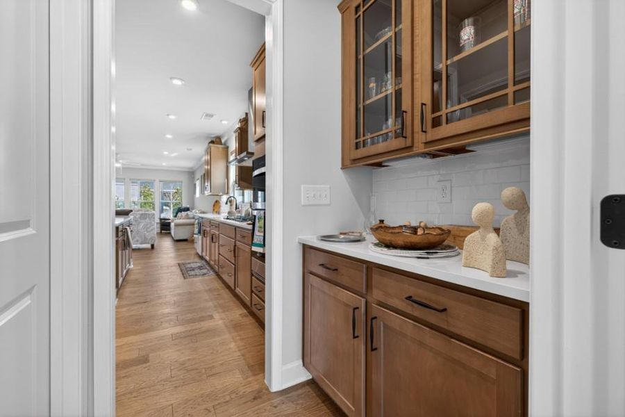 Furnished interior view inside a new home in Del Webb Chateau Elan, Hoschton (Image 19). Furnished interior view inside a new home in Del Webb Chateau Elan, Hoschton (Image 19).