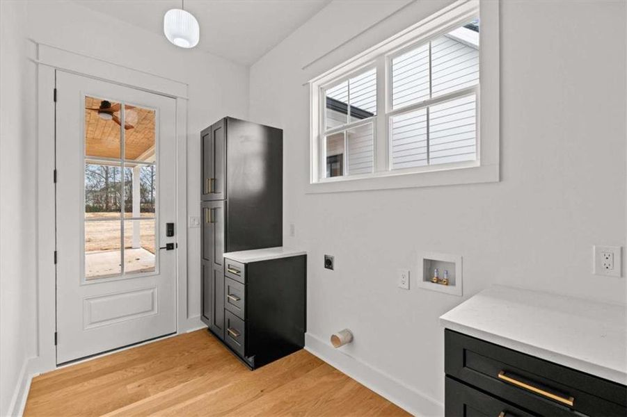 Furnished interior view inside a new home in , Carrollton (Image 19).