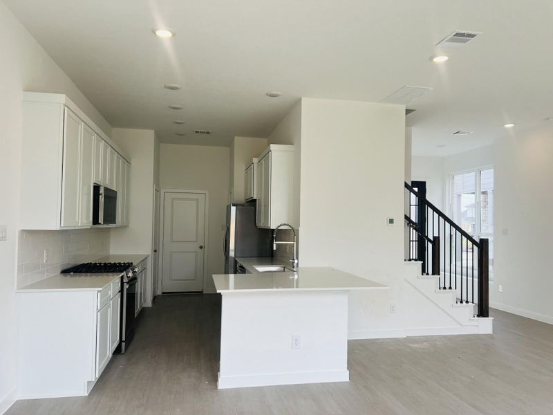 *Not actual home, pictures are for representation purposes only*