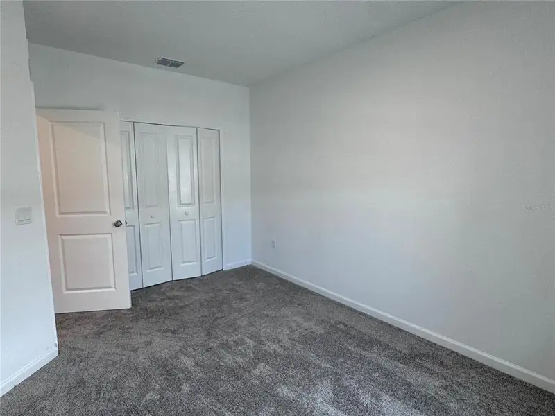 Spacious, unfurnished interior of a new home in , Kissimmee (Image 14).