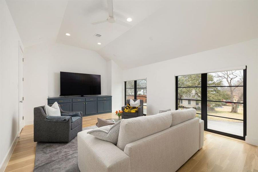 Furnished interior view inside a new home in , Dallas (Image 23).