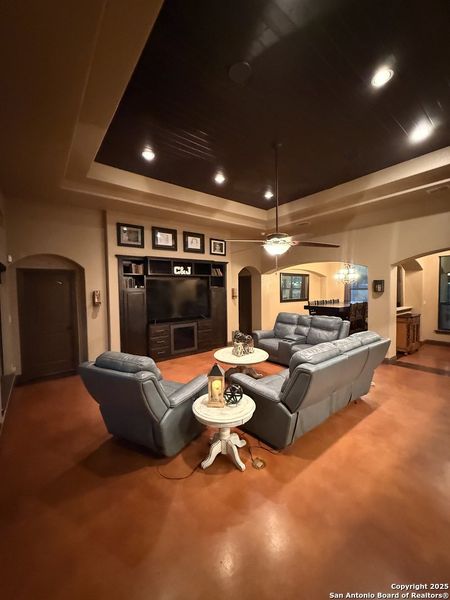 Furnished interior view inside a new home in , La Vernia (Image 13). Furnished interior view inside a new home in , La Vernia (Image 13).