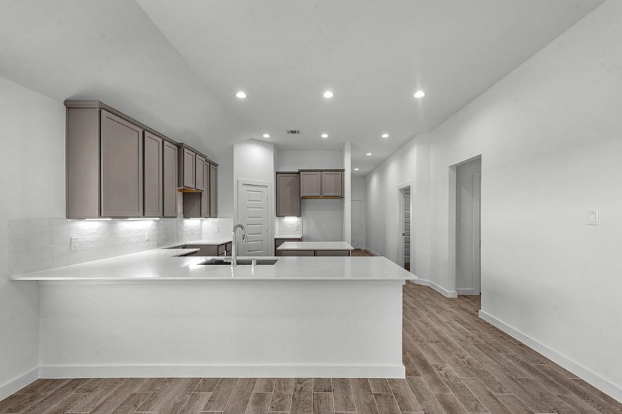 Furnished interior view inside a new home in Grand Mason Crossing, Katy (Image 5).