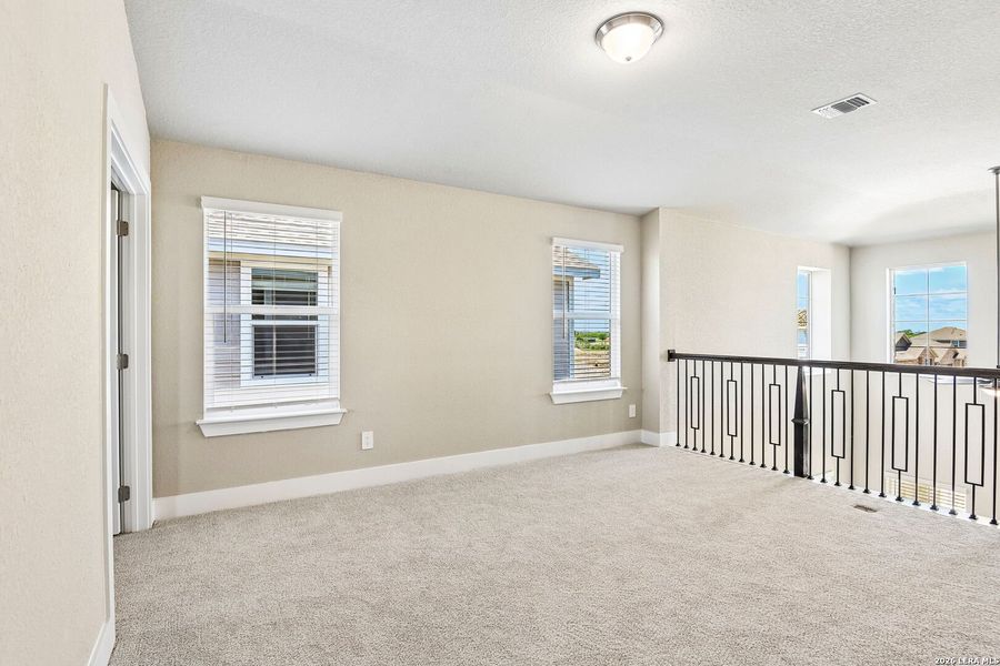 Spacious, unfurnished interior of a new home in Stetson Ridge, Marion (Image 26).