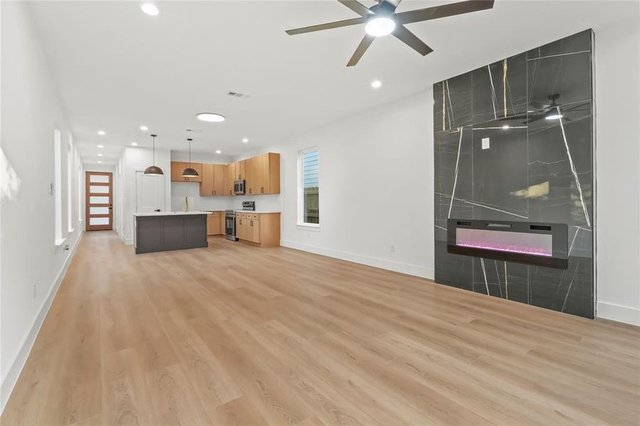 Spacious, unfurnished interior of a new home in , Dallas (Image 12). Spacious, unfurnished interior of a new home in , Dallas (Image 12).