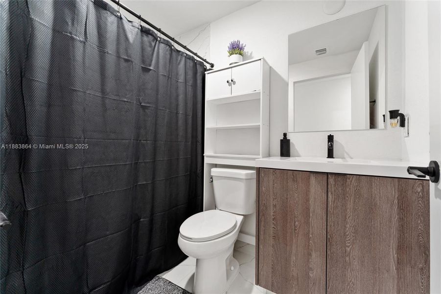 Image 19 of a home in .