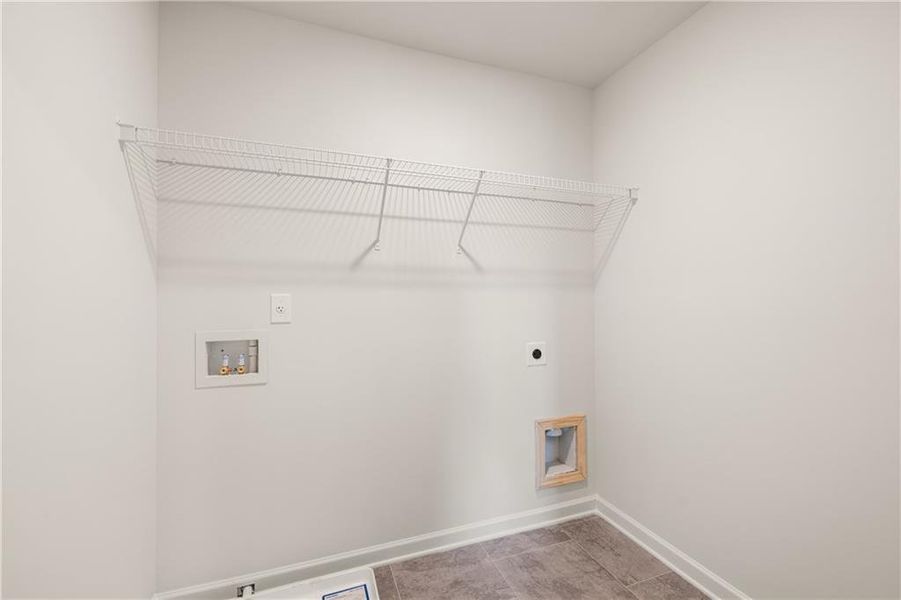 Spacious, unfurnished interior of a new home in Kingsmere Estates, Loganville (Image 18).