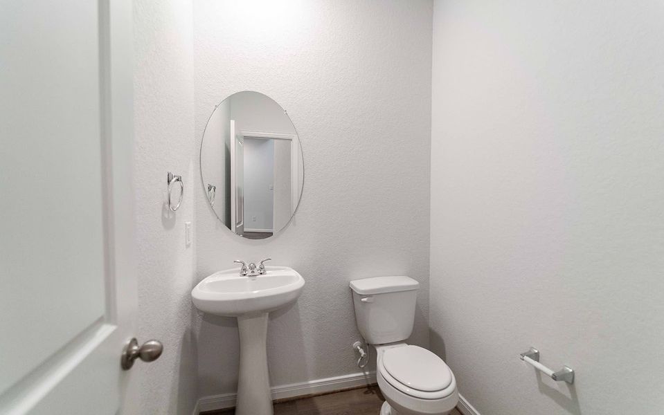 Furnished interior view inside a new home in Swenson Heights, Seguin (Image 8).
