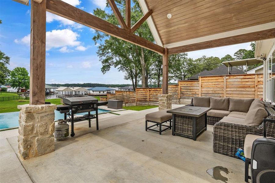 Exterior details and patio area of a home in , Tyler (Image 3).