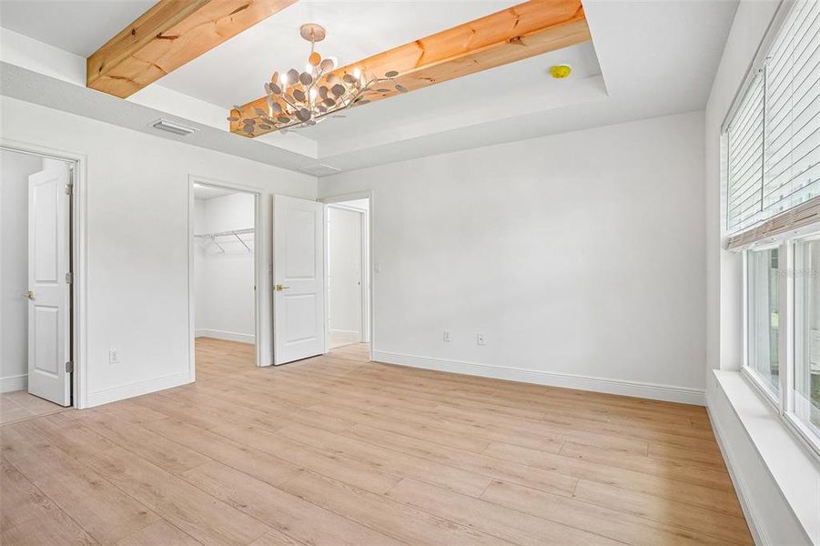 Spacious, unfurnished interior of a new home in , Citrus Springs (Image 38).