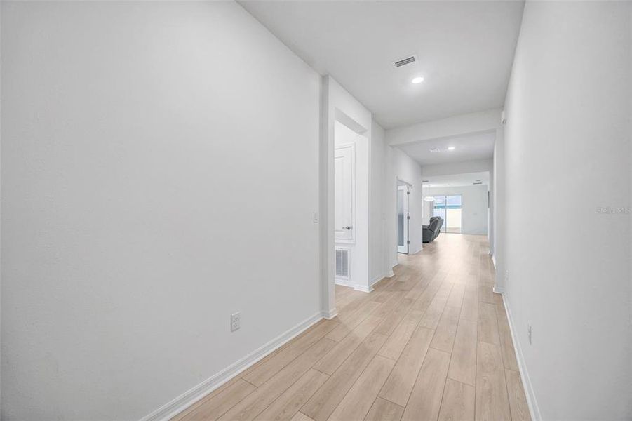 Spacious, unfurnished interior of a new home in , Wesley Chapel (Image 22). Spacious, unfurnished interior of a new home in , Wesley Chapel (Image 22).