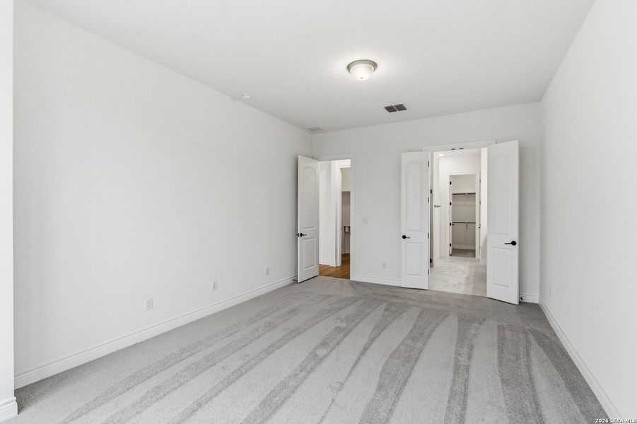 Spacious, unfurnished interior of a new home in Corley Farms, Boerne (Image 15). Spacious, unfurnished interior of a new home in Corley Farms, Boerne (Image 15).