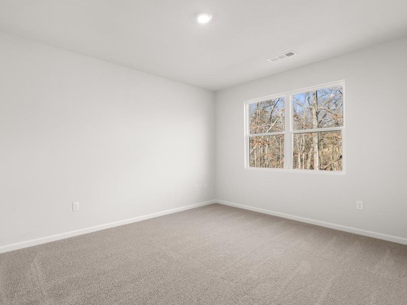 Spacious, unfurnished interior of a new home in Northberry, Rome (Image 15).