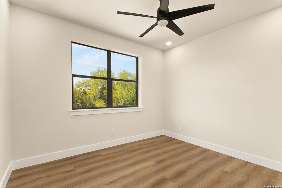 Spacious, unfurnished interior of a new home in , New Braunfels (Image 24).
