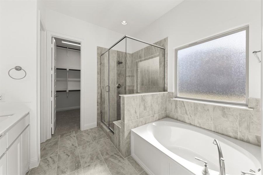 17. 3802 Windmere - Bath (2)