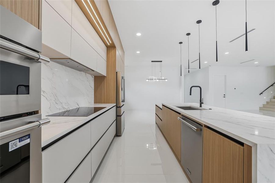 Furnished interior view inside a new home in , Tampa (Image 52).