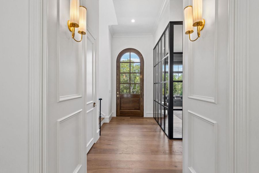 Spacious, unfurnished interior of a new home in , Austin (Image 23).