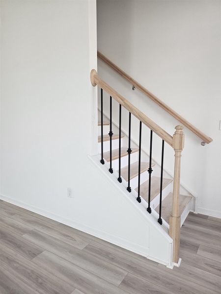 Spacious, unfurnished interior of a new home in Edgefield, Loris (Image 17).