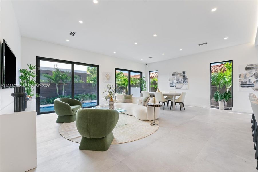 Community amenities in , Fort Lauderdale (Image 24).