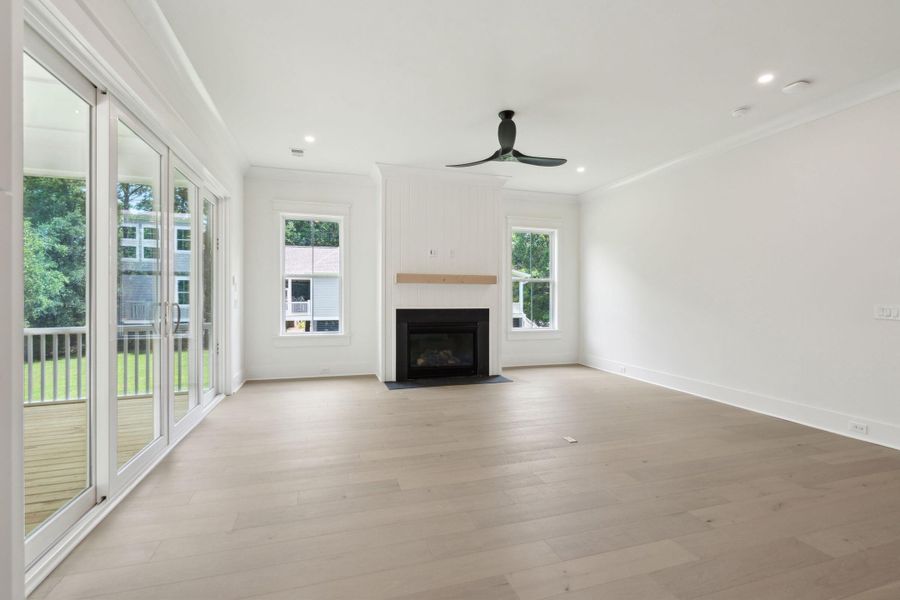 Spacious, unfurnished interior of a new home in , Johns Island (Image 26).