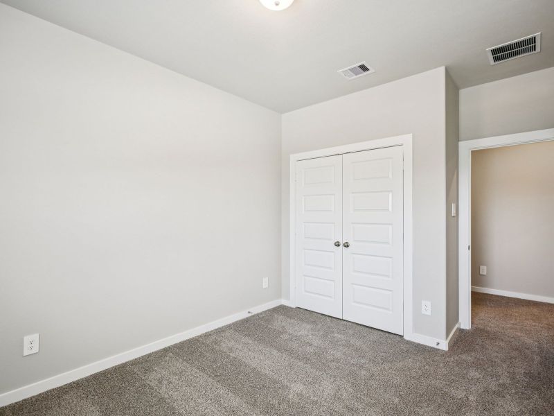 Spacious, unfurnished interior of a new home in Pinewood Trails - City Series, Atascocita (Image 19).