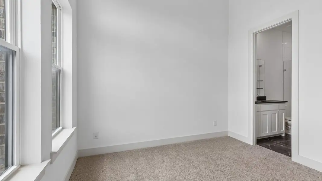 Representative unfurnished interior of a home built from the Colton by Southgate Homes in The Reserve at Watters, Allen (Image 30).