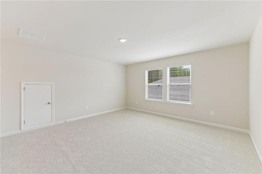 Spacious, unfurnished interior of a new home in Parkside at Grayson, Grayson (Image 40).