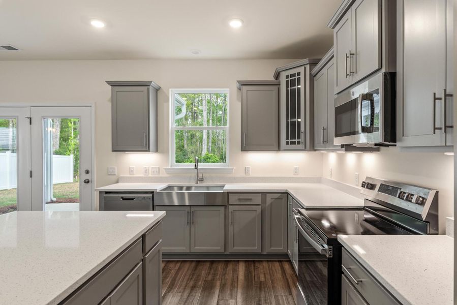 Furnished interior view inside a new home in Parker's Preserve, Ridgeville (Image 12).