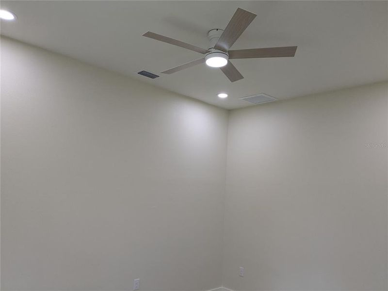 Spacious, unfurnished interior of a new home in , Port Charlotte (Image 53).